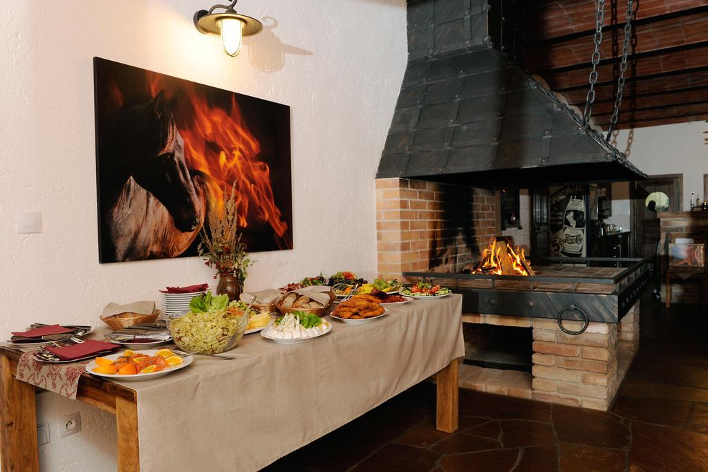 Ranc Milovice Otel Milovice  Dış mekan fotoğraf